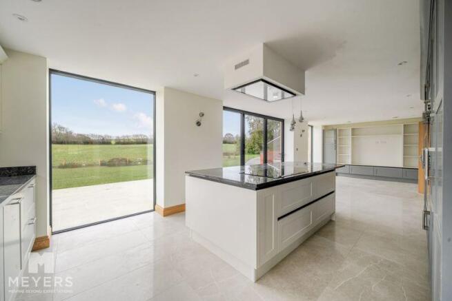 Bespoke Family Kitchen 