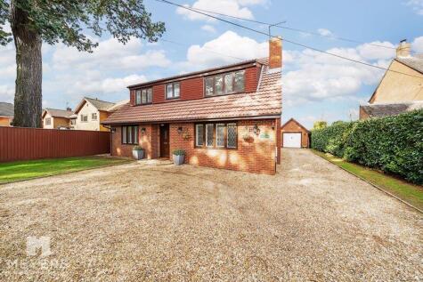 Springdale Road, Corfe Mullen, BH21