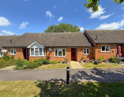 Wallis Close, Thurcaston, Leicester