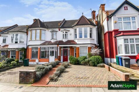 Woodlands Avenue, Finchley N3