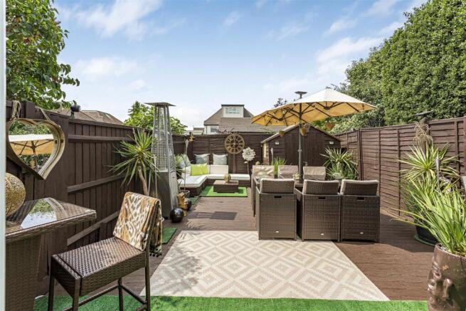 Thetford Garden 2.jpg