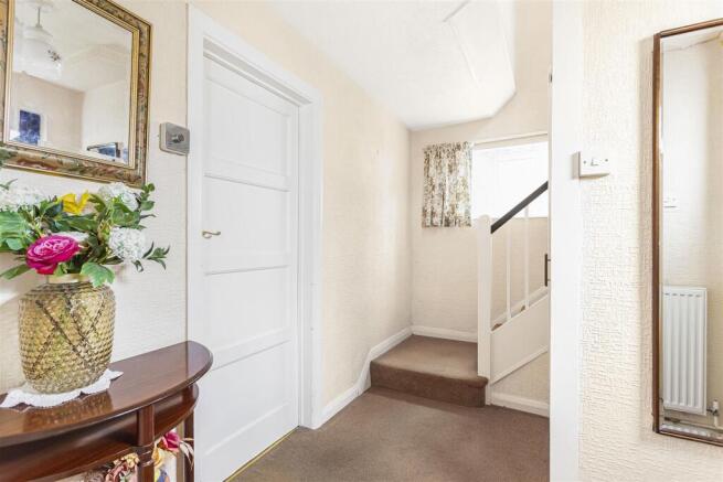 Ruggles Brise Hallway.jpg