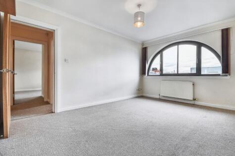 James Watt Way, Inverclyde, Greenock, PA15