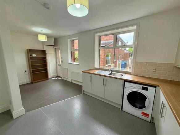 PHOTO-2025-10-16-10-40-27 (1).jpg