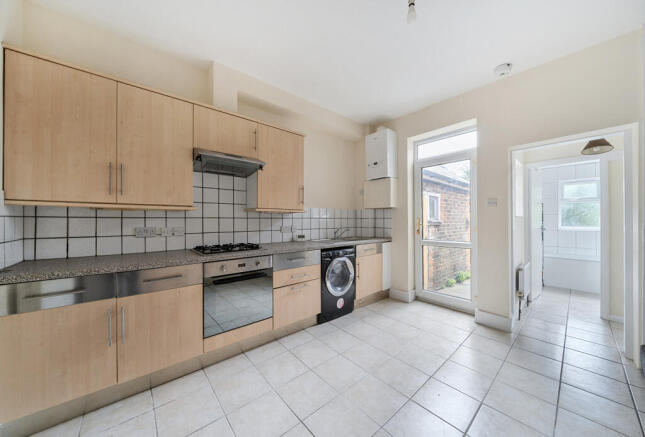 1304536-7-6841934...