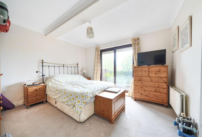 1319105-17-6867bb...