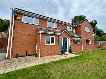 Grove Street, Worsbrough, Barnsley, S70 4SN