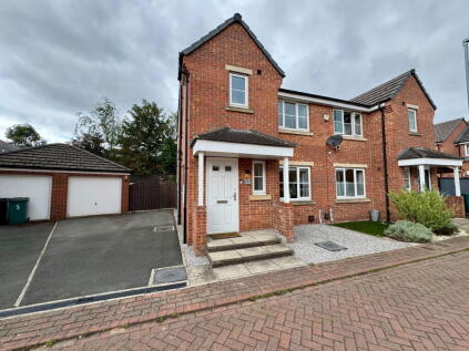 Blackthorn Way, Scissett, Huddersfield, HD8 9GU