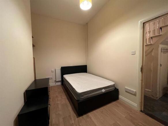 room 22.jpg