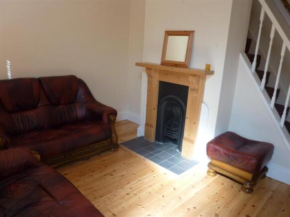 Esslemont (48) photo 1