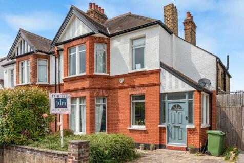 Eltham Park Gardens, Eltham, London, SE9