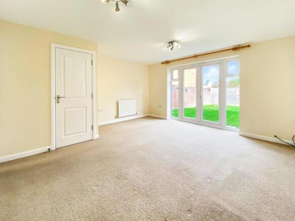 Lounge Dining Room