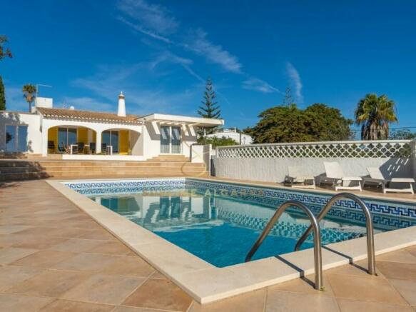 Sea view property in Praia da Luz, Lagos, Algarve