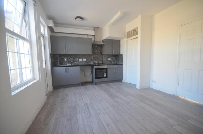 Kitchen & Dinning