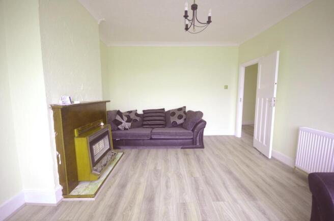 ONE BEDROOM FIRST FLOOR FLAT