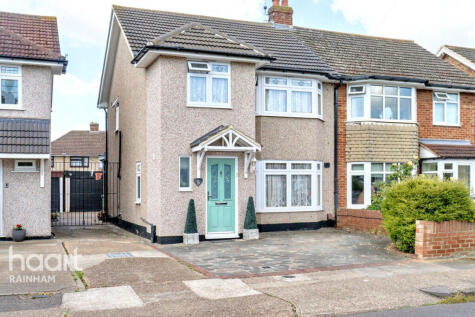 Gray Gardens, South Hornchurch, RM13 7NH