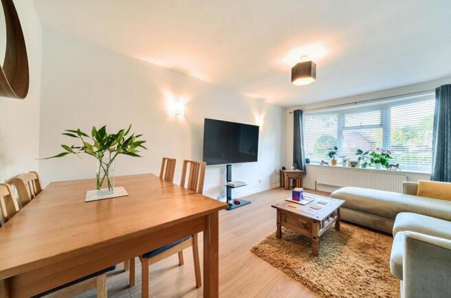 1373575-2-68ffbd30c0d8e