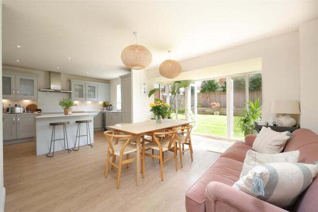 11 Pippen Drive 10.JPG