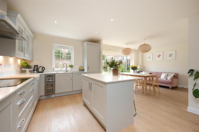 11 Pippen Drive 14.JPG