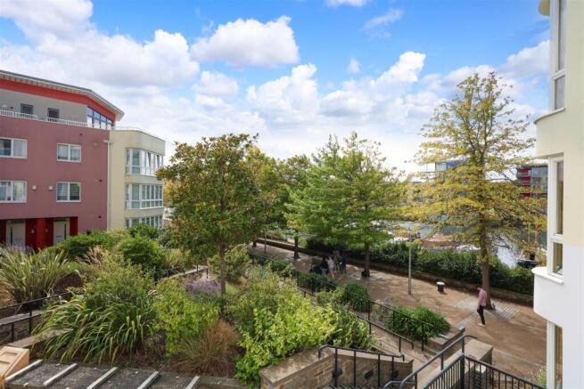 229 The Crescent 17.JPG