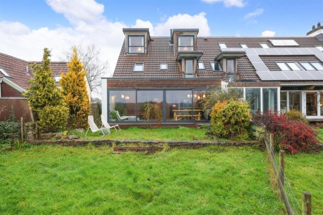 2 Slate Cottages 42.JPG