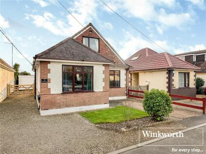 High Mead, Longham, Ferndown, Dorset, BH22