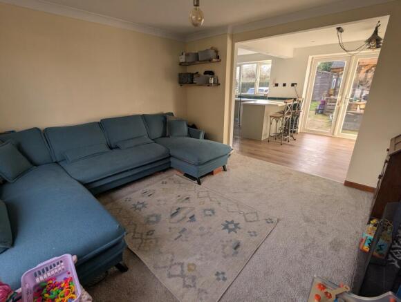 Living room/kitchen