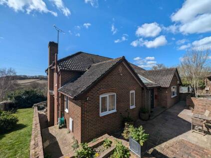 Sandrock Hill, Crowhurst, TN33