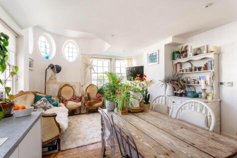 Victoria Terrace, Hove