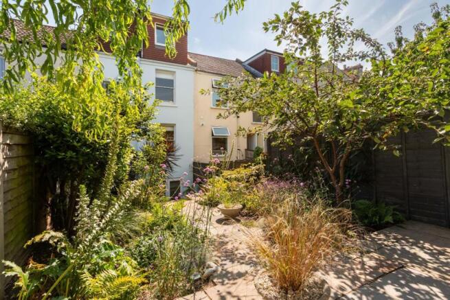 Shirley Street-20.jpg