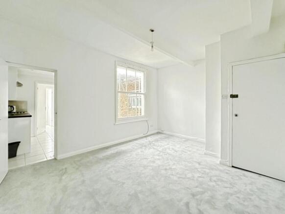 LivingRoom2.jpg
