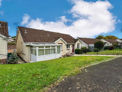 Emblett Drive, Newton Abbot, TQ12 1YJ