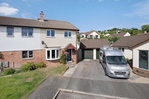 Bullands Close, Bovey Tracey, Newton Abbot, TQ13 9JF
