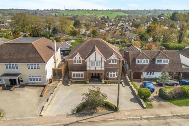 44 Hill Rise 52.jpg