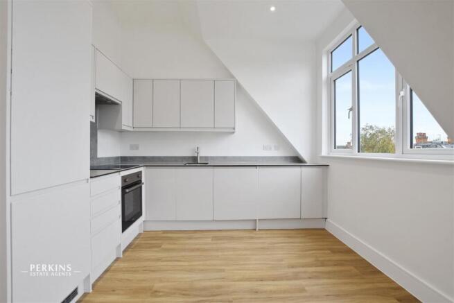 GC- Flat 6 115 Twyford Ave  - KITCHEN 2(6).JPG