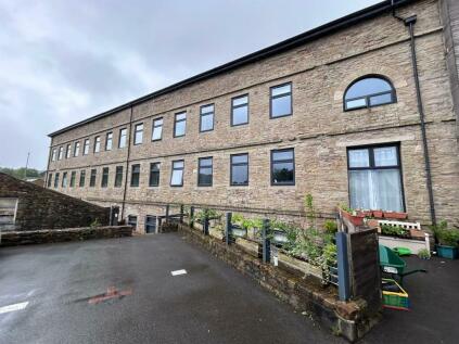 Rossendale - 2 bedroom apartment for sale
