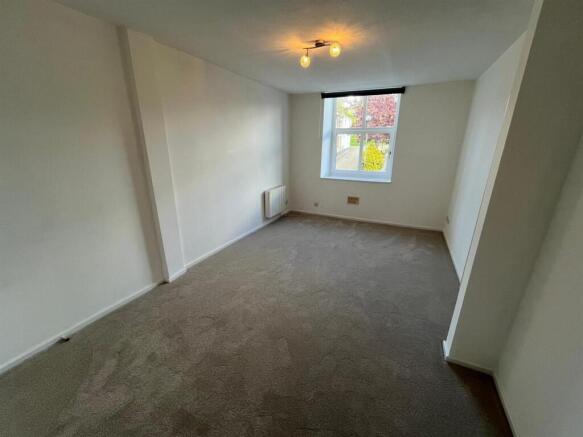 Bedroom/Lounge