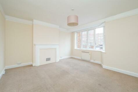 Brighton Road - 2 bedroom flat for sale