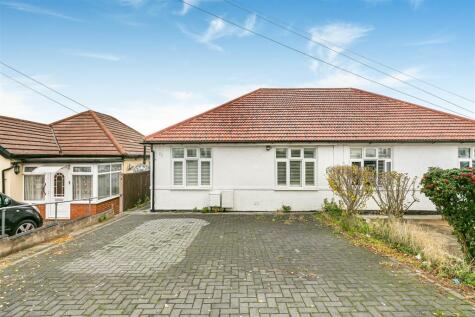 Clarkes Avenue, Worcester Park