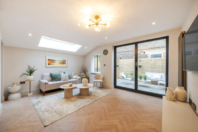 1394440-3-69492d0...