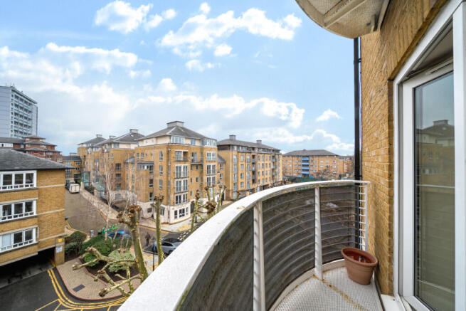 1404006-4-69722d6...