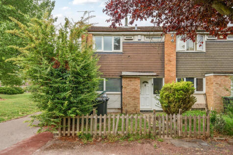 Thrales Close, Bedfordshire, LU3 3