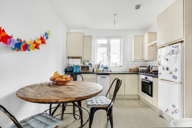 Kitchen/Dining Area