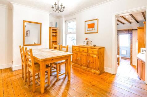 Hunt Street, Old Town, Swindon, Wiltshire, SN1