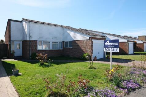 Conway Drive, Pagham, Bognor Regis, West Sussex, PO21