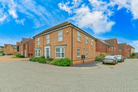 Marius Grove, Fairfields, MK11