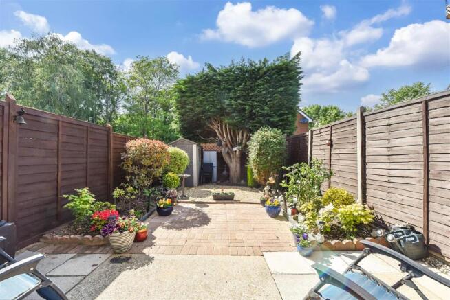 Patio to Garden.jpg