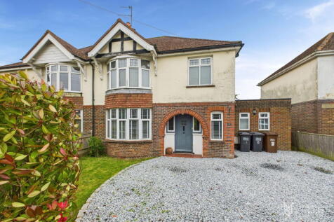 Pevensey Park Road, Westham, Pevensey, East Sussex, BN24