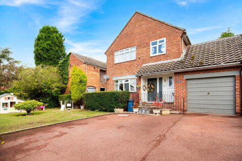 Low Street, East Markham, Newark, NG22 0QQ