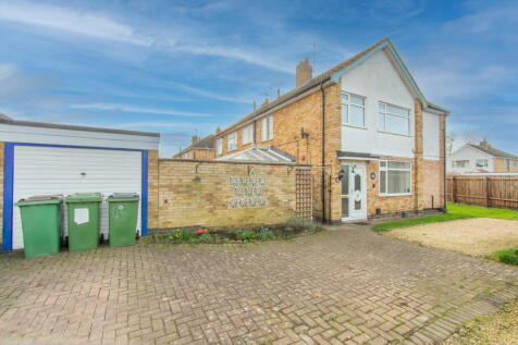 Hawthorn Drive, Blaby, Leicester, LE8 4AJ